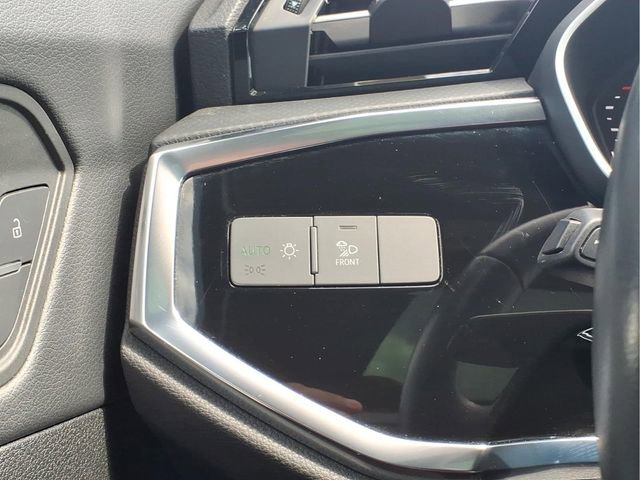 Used 2024 Audi Q3 2.0T Premium AWD/4WD image 15