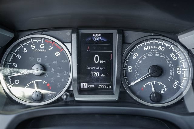 Used 2022 Toyota Tacoma TRD Off-Road AWD/4WD image 26