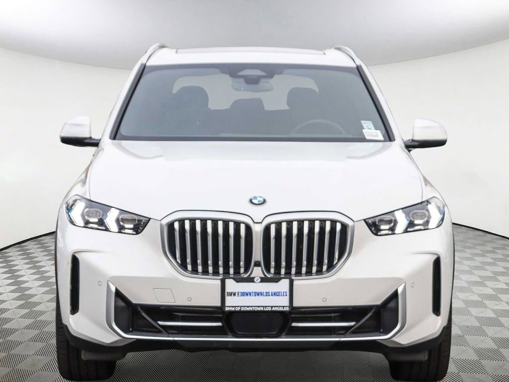 Used 2024 BMW X5 xDrive40i image 2