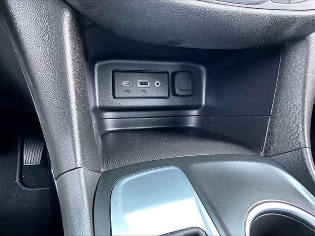 Used 2021 Chevrolet Equinox LT FWD image 31