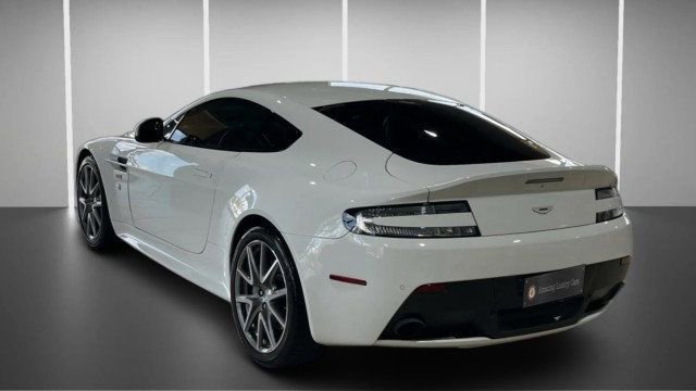 Used 2015 Aston Martin V8 Vantage GT image 7