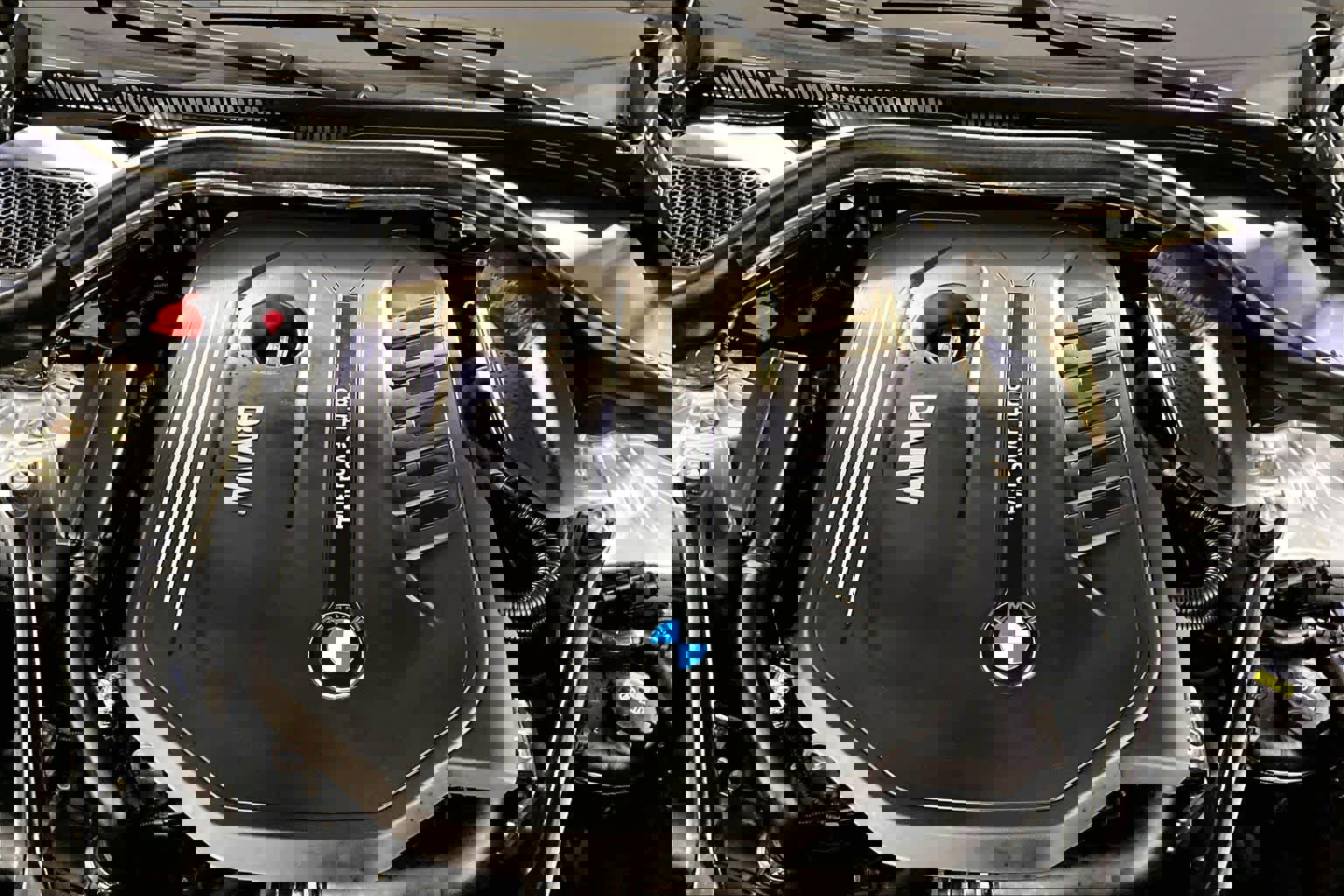 Used 2018 BMW 540i xDrive image 31