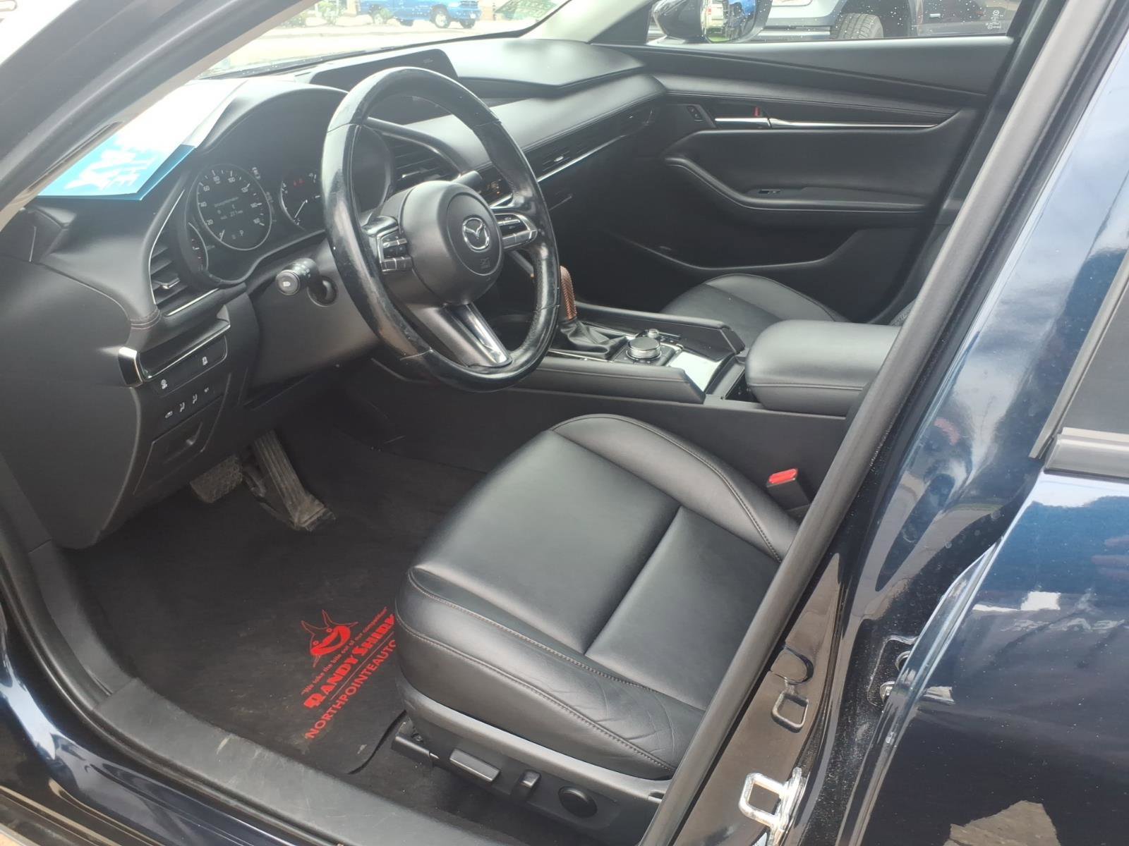Used 2021 MAZDA MAZDA3 s image 2
