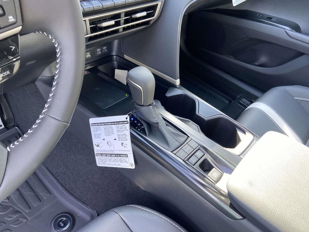 New 2026 Toyota Camry SE FWD image 22