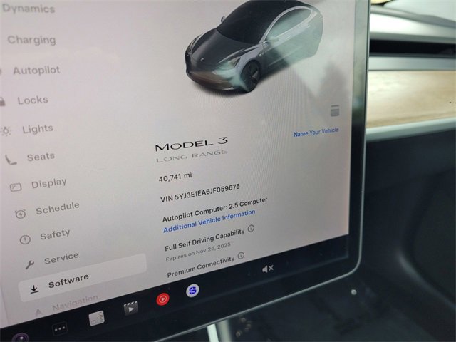 Used 2018 Tesla Model 3 Long Range image 22
