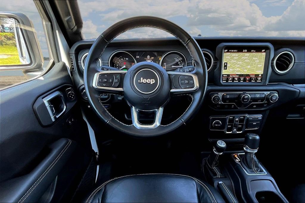 Used 2022 Jeep Wrangler Unlimited Sahara image 10