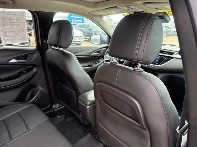 Used 2022 Buick Encore GX Essence w/ Experience Buick Package image 47
