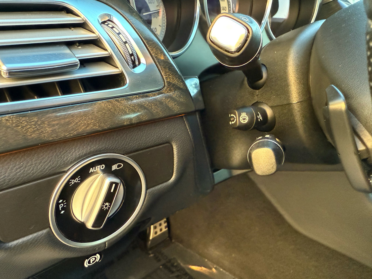 Used 2014 Mercedes-Benz CLS 550 4MATIC image 43