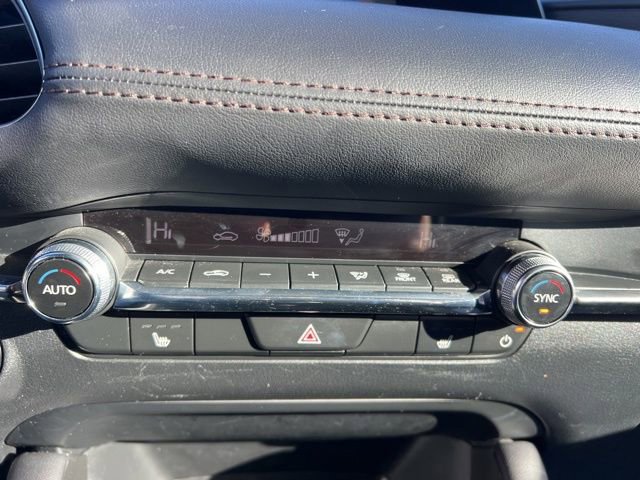 Used 2024 MAZDA MAZDA3 s image 20