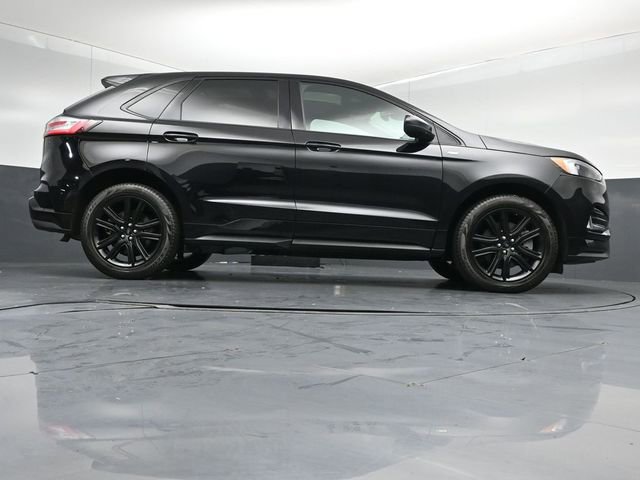 Certified 2024 Ford Edge ST-Line AWD/4WD image 40