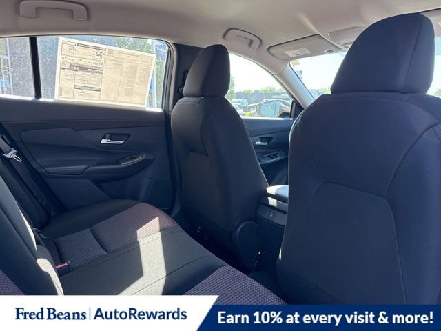 New 2026 Nissan Sentra SR w/ Floor Mat Package FWD image 14