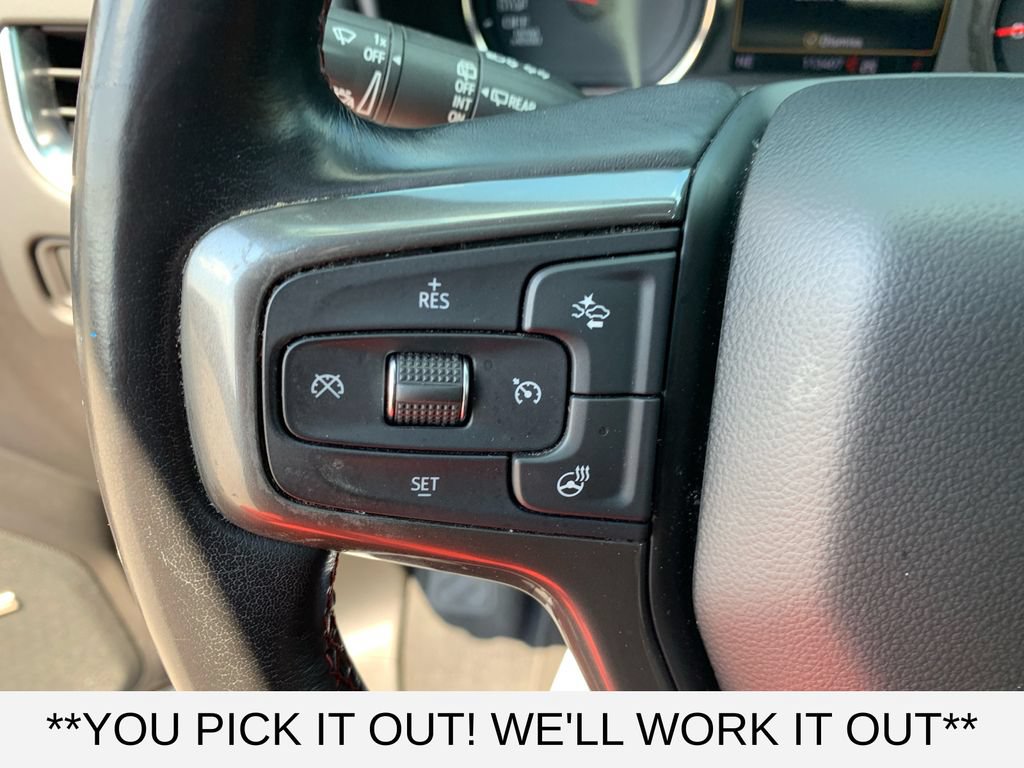 Used 2021 Chevrolet Suburban RST w/ Luxury Package AWD/4WD image 17