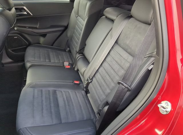 New 2026 Mitsubishi Outlander SE FWD image 20