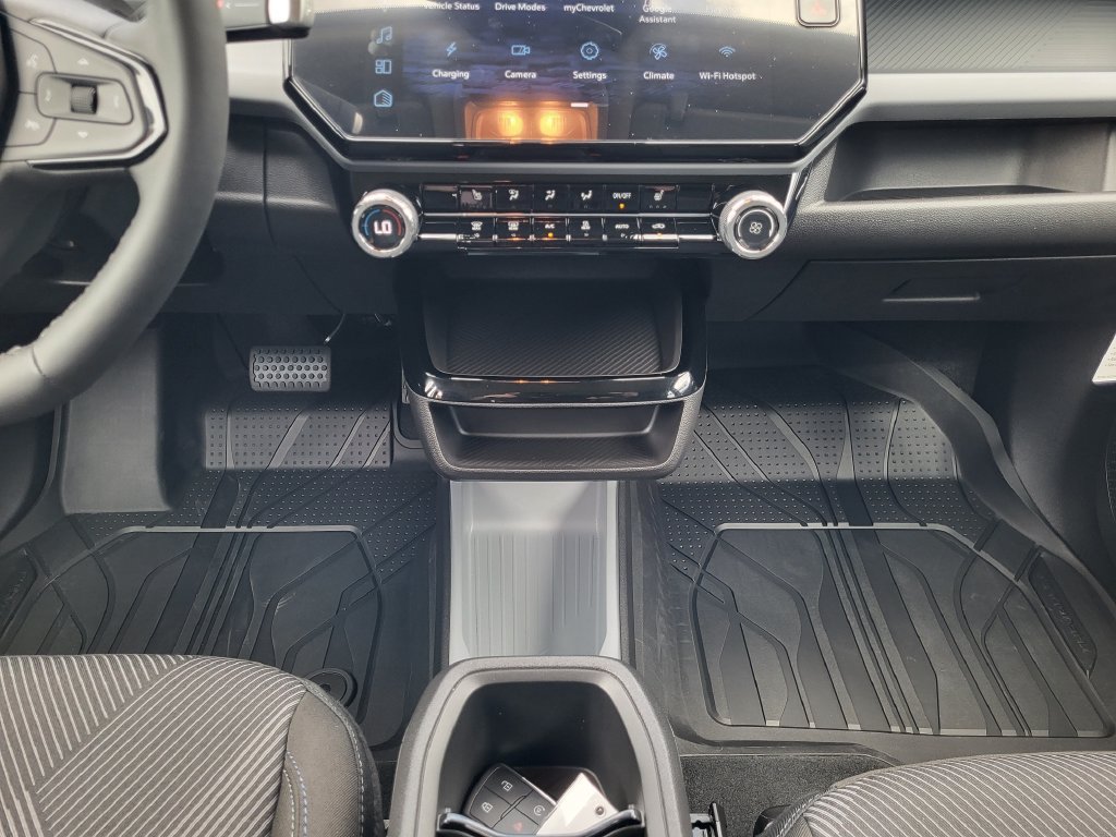 New 2027 Chevrolet Bolt LT w/ Comfort Package FWD image 13