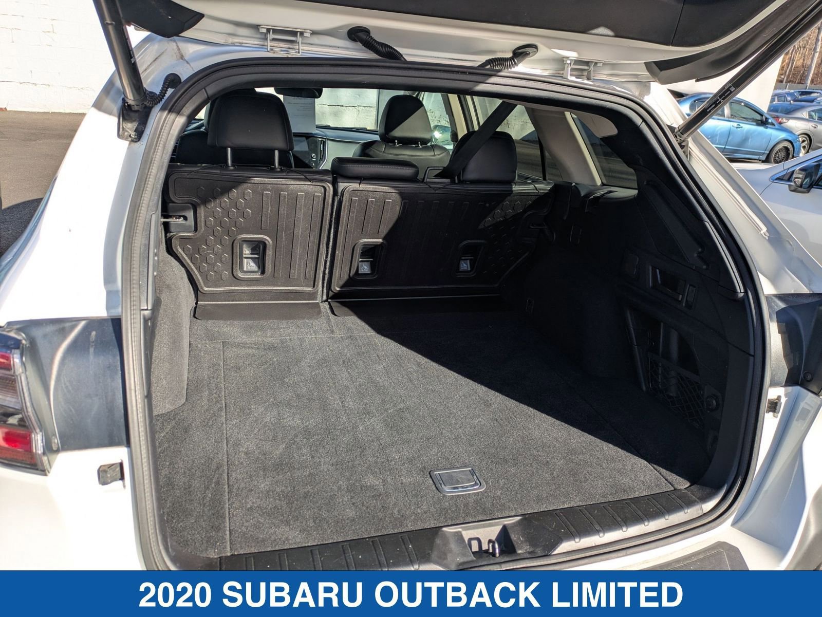 Used 2020 Subaru Outback Limited w/ Popular Package #2 image 16