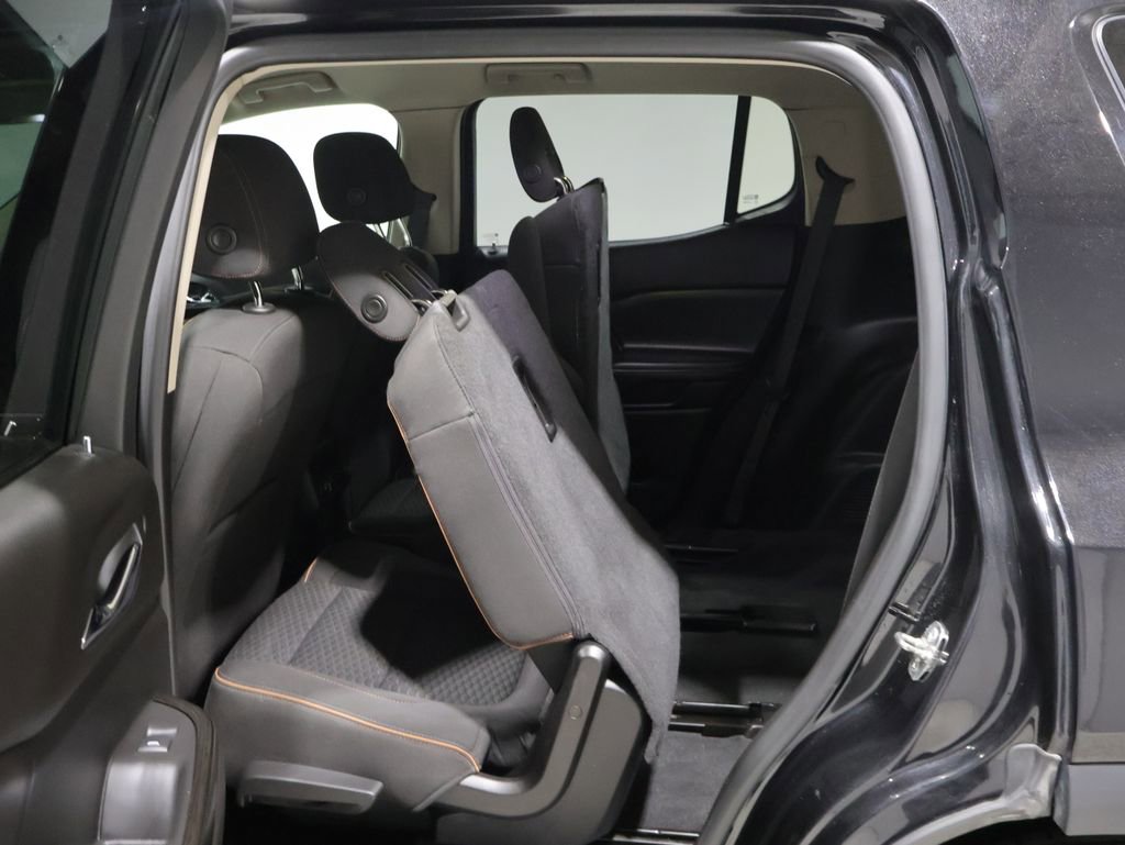 Used 2019 GMC Acadia SLE w/ Driver Alert Package I AWD/4WD image 18
