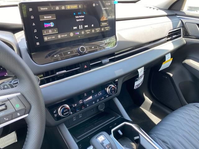 New 2025 Mitsubishi Outlander SEL image 18