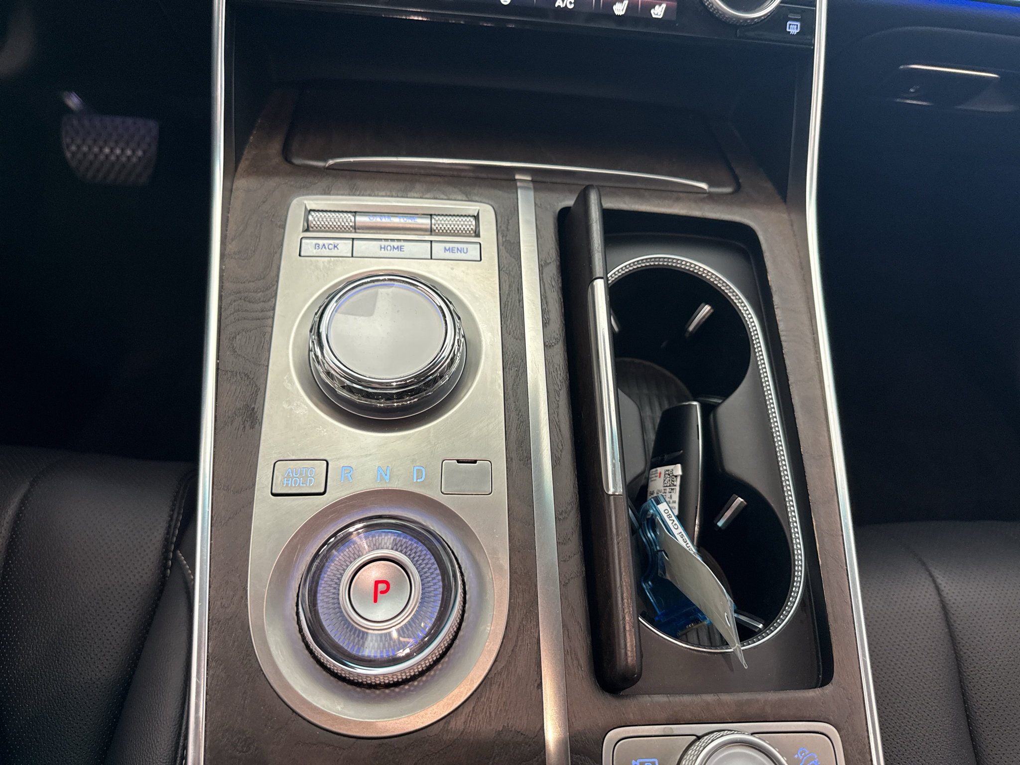 Used 2024 Genesis GV80 3.5T AWD/4WD image 17