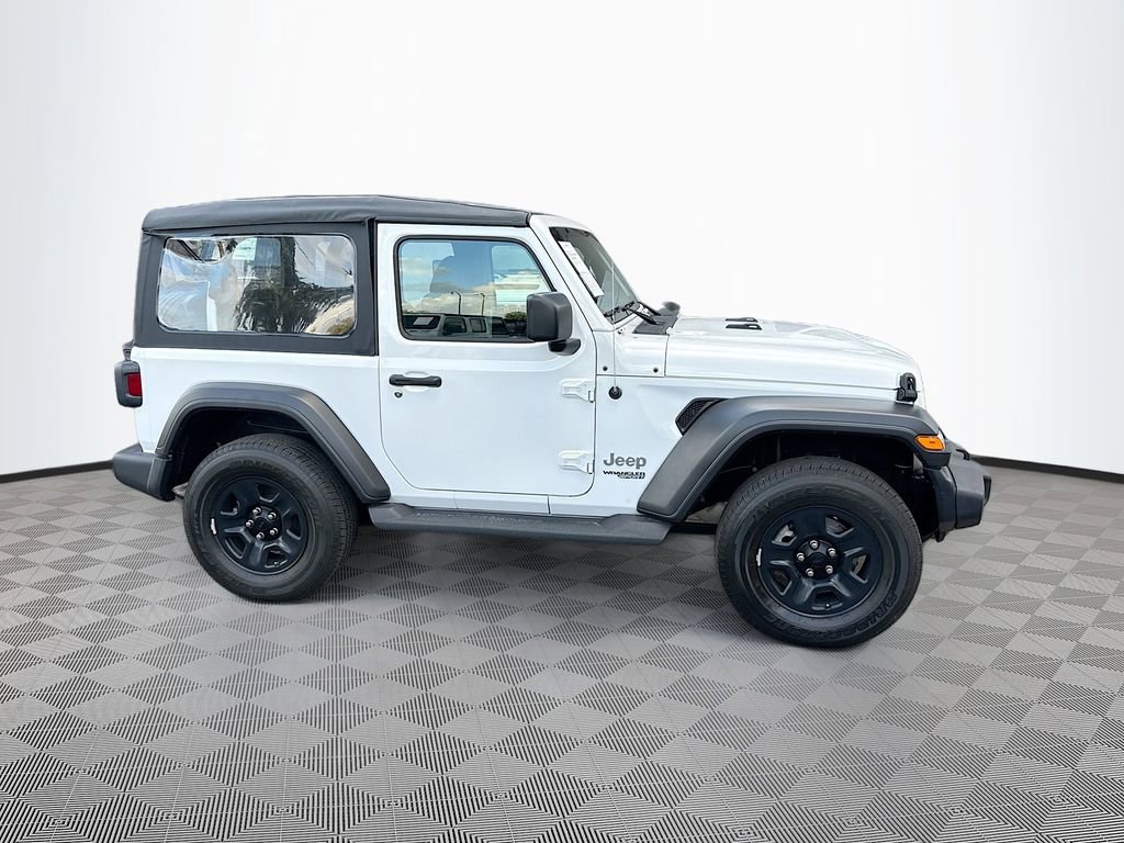 Used 2021 Jeep Wrangler Sport image 5