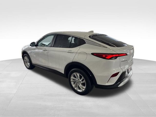 Used 2024 Buick Envista Preferred image 7