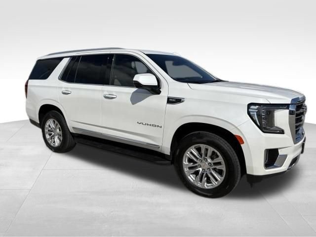 Certified 2022 GMC Yukon SLT w/ SLT Premium Package AWD/4WD image 7