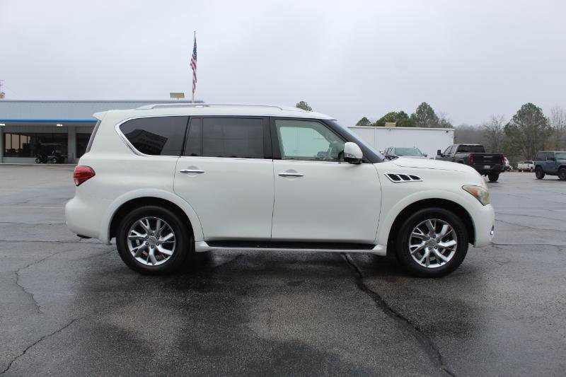Used 2011 INFINITI QX56 4WD w/ Theater Pkg image 5