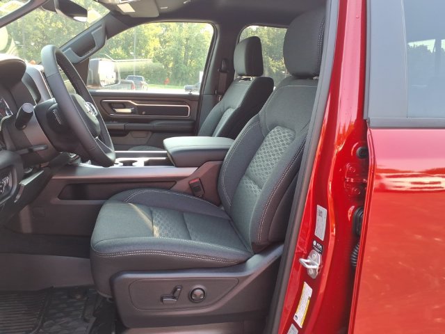 New 2026 RAM 1500 Big Horn AWD/4WD image 12