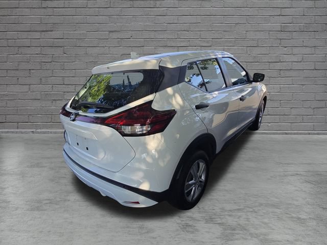Certified 2022 Nissan Kicks S FWD image 10