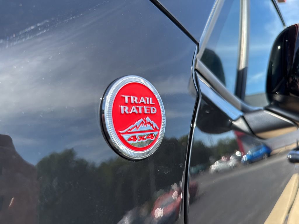 Used 2023 Jeep Renegade Trailhawk image 15