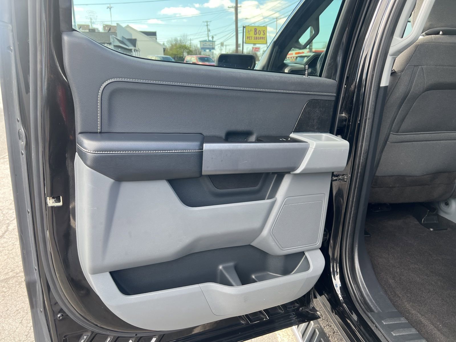 Used 2021 Ford F150 XLT w/ Equipment Group 302A High image 34