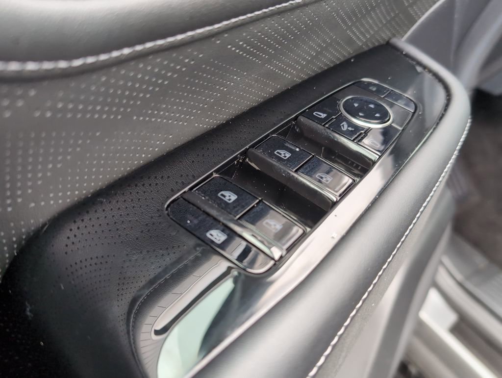 Used 2025 INFINITI QX80 Autograph image 16