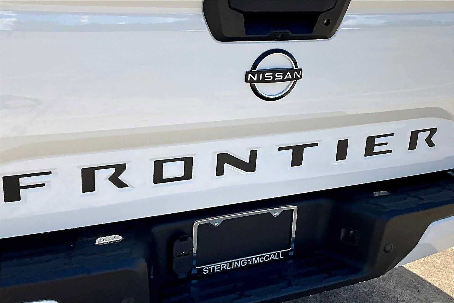 Certified 2026 Nissan Frontier SV RWD image 8