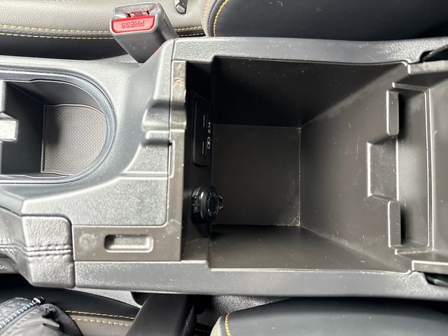 Used 2021 Subaru Crosstrek 2.5i Sport w/ Moonroof Package image 26