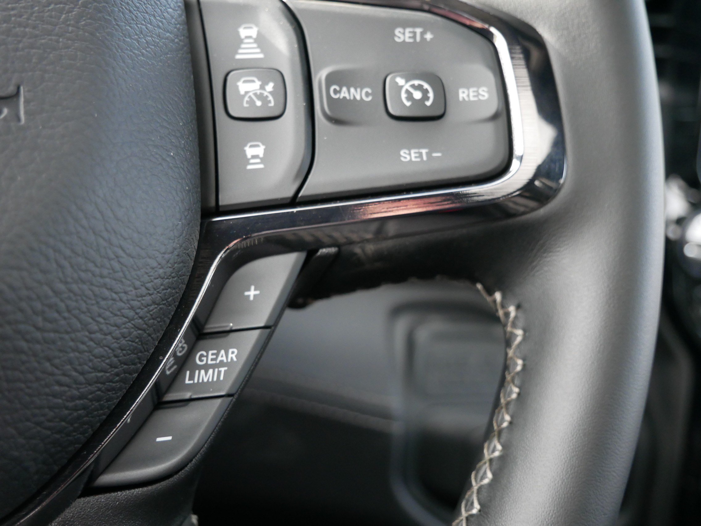 New 2027 RAM 2500 Limited AWD/4WD image 21