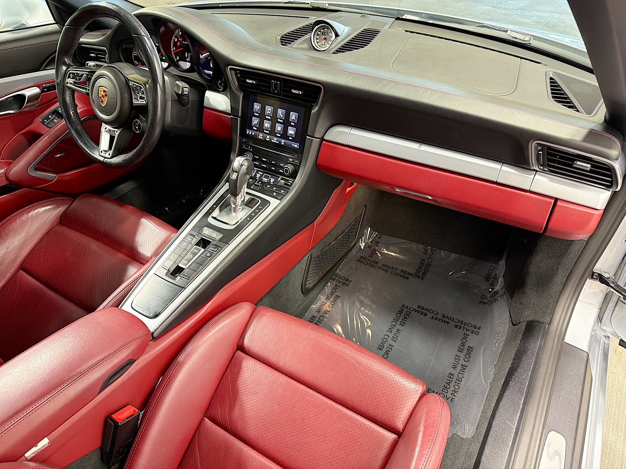 Used 2018 Porsche 911 Turbo S image 14