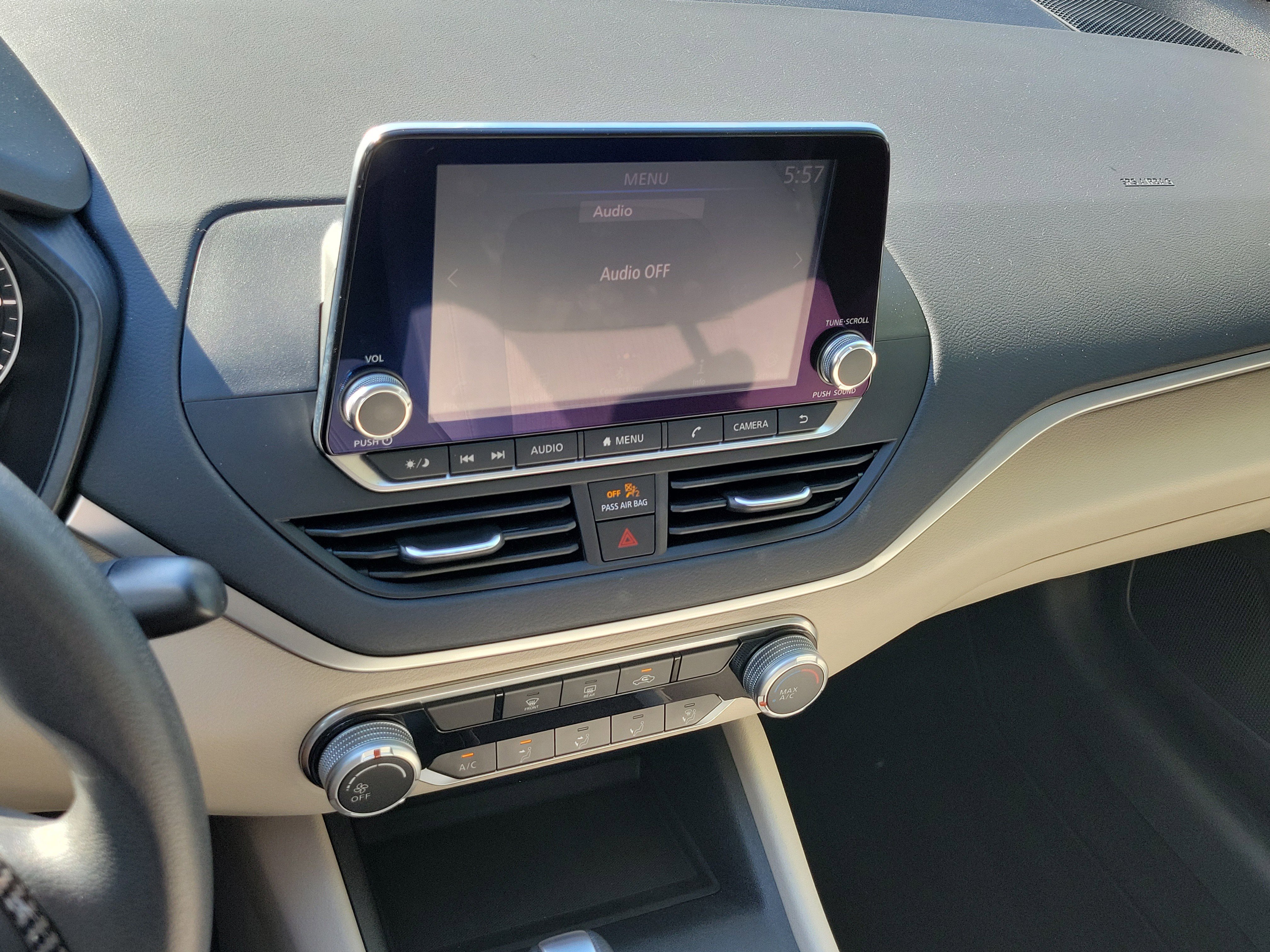 Used 2020 Nissan Altima 2.5 S FWD image 25