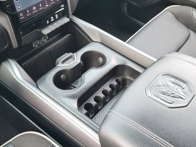 Used 2025 RAM 1500 Laramie AWD/4WD image 19