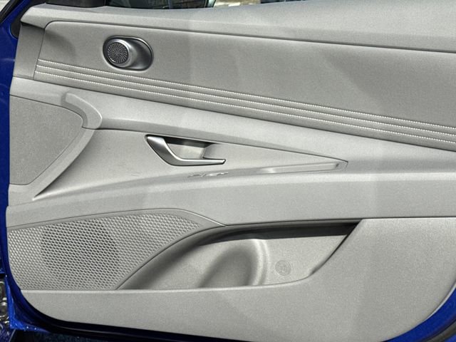 Certified 2025 Hyundai Elantra SEL image 14