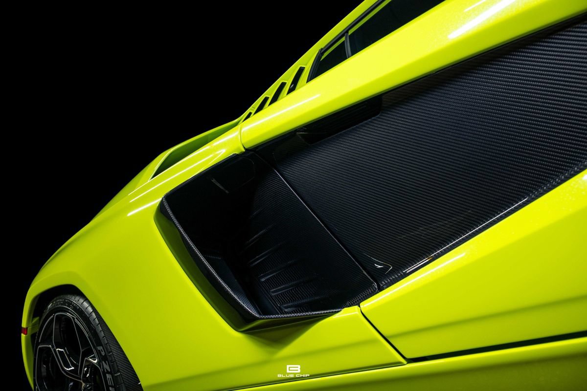 Used 2022 Lamborghini Aventador Countach AWD/4WD image 9