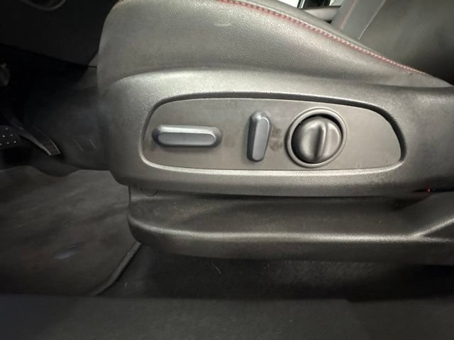 Used 2023 Chevrolet Blazer RS w/ Enhanced Convenience Package FWD image 16