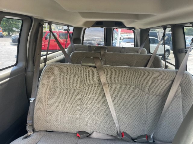 Used 2022 Chevrolet Express 3500 LS RWD image 14