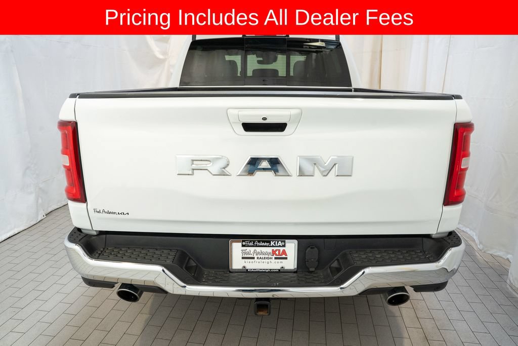 Used 2025 RAM 1500 Laramie AWD/4WD image 4