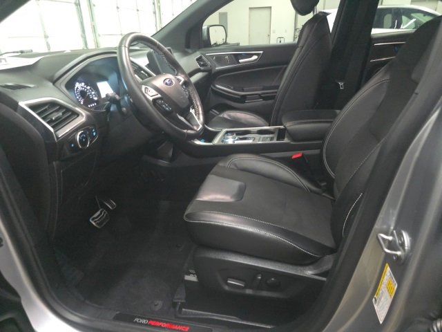 Used 2023 Ford Edge ST image 15