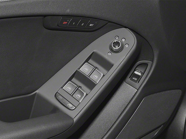 Used 2013 Audi A4 Premium Plus image 18