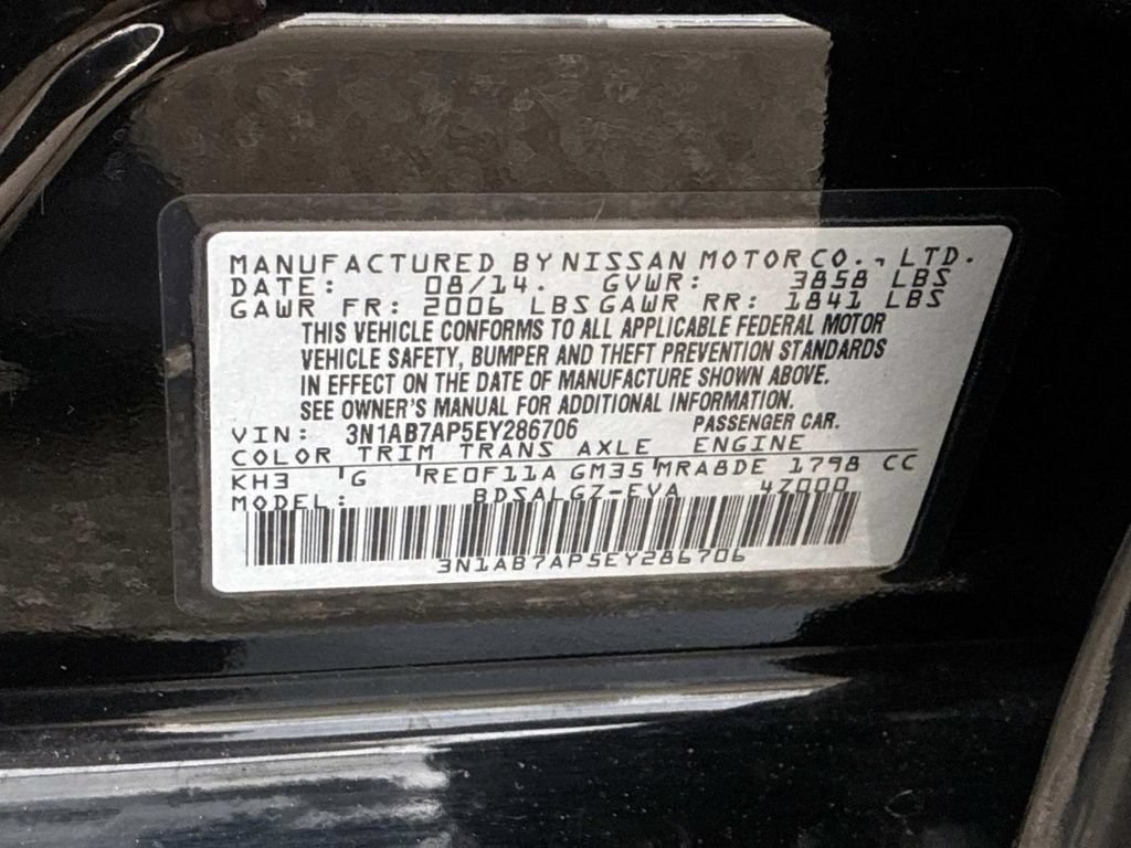 Used 2014 Nissan Sentra SL w/ Premium Package FWD image 23
