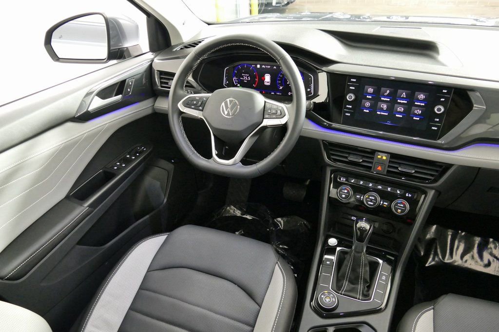 Used 2024 Volkswagen Taos SEL image 22