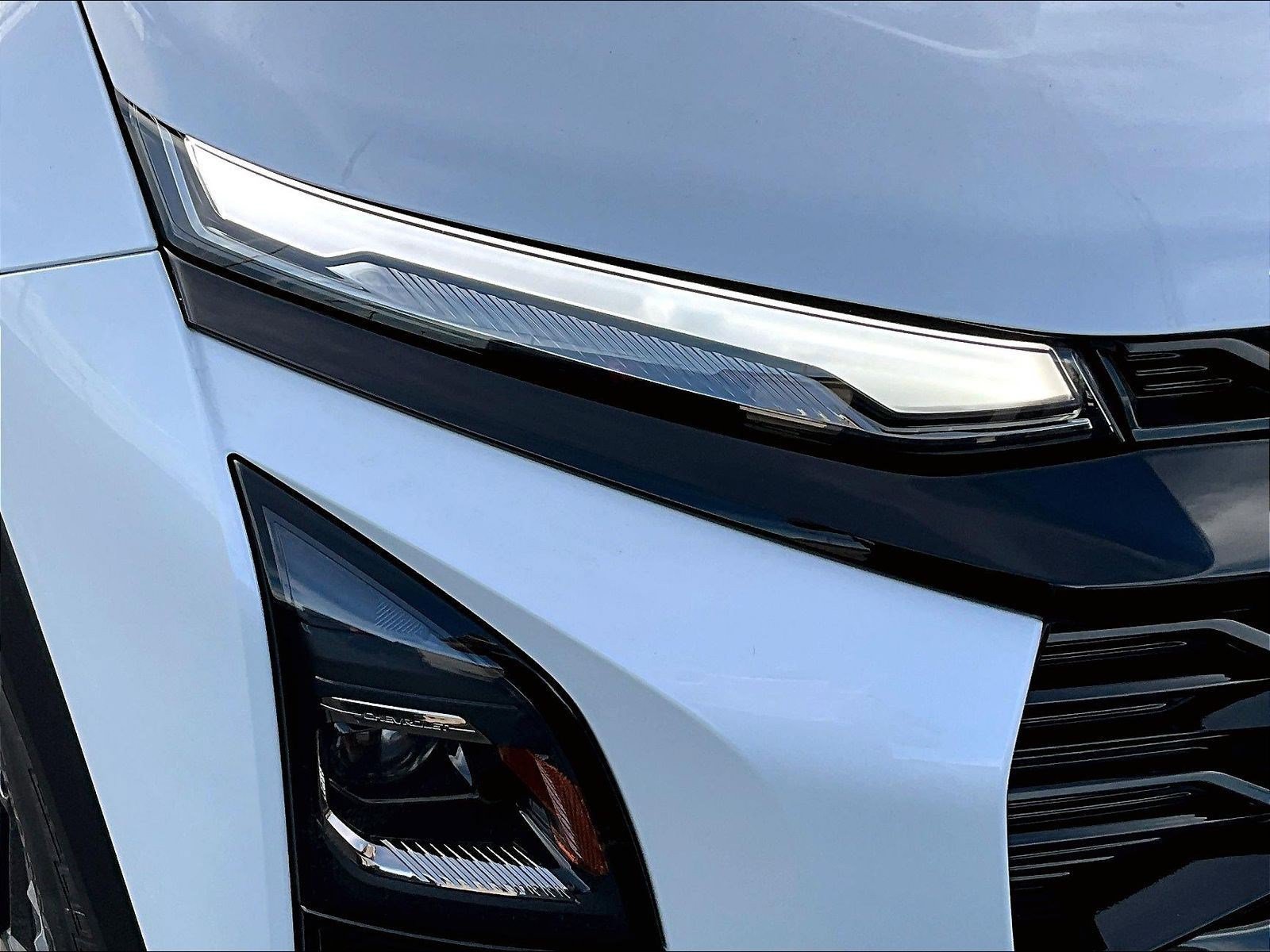 New 2027 Chevrolet Equinox RS w/ Safety and Technology Package FWD image 8
