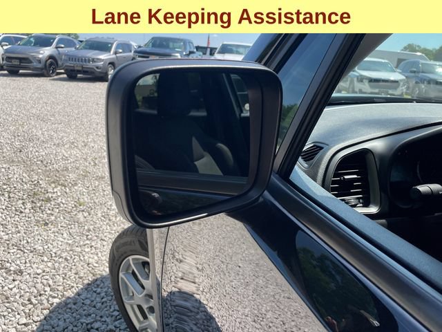 Used 2023 Jeep Renegade Latitude w/ Sun/Sound Group AWD/4WD image 7