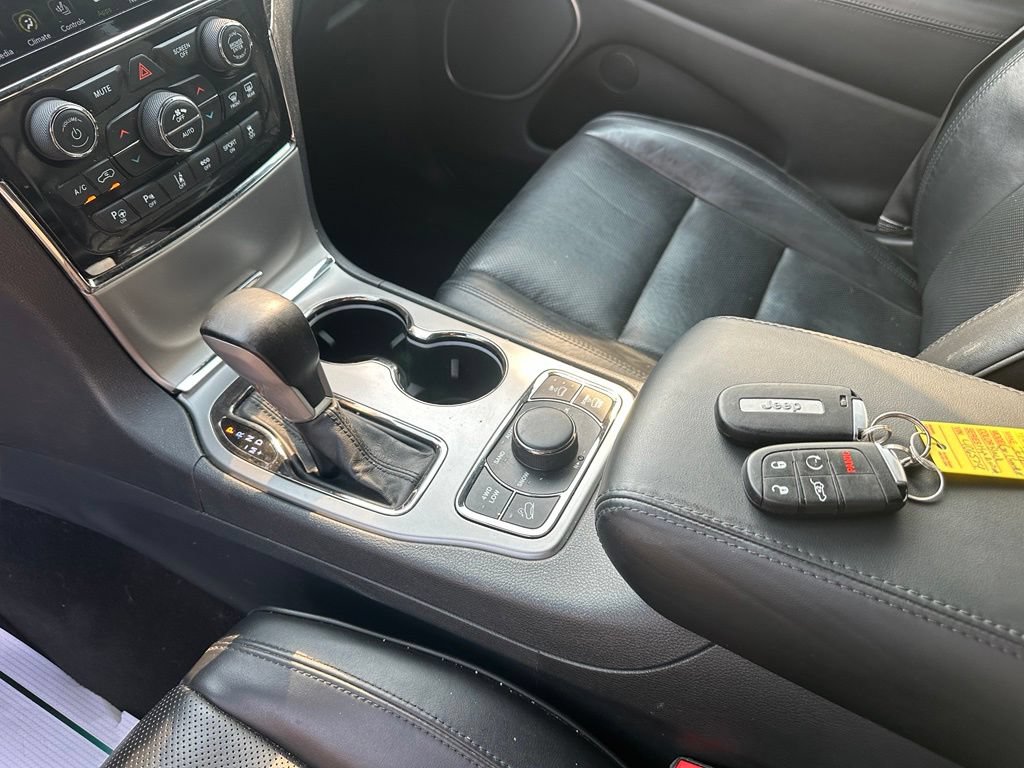 Used 2020 Jeep Grand Cherokee High Altitude AWD/4WD image 18