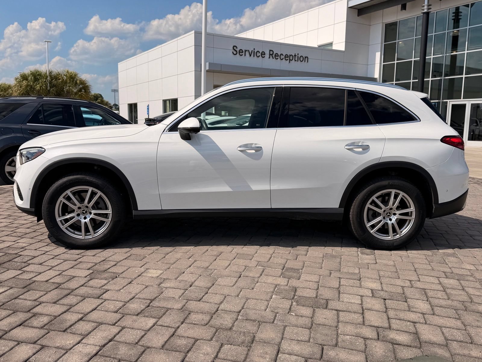 Certified 2025 Mercedes-Benz GLC 300 image 12